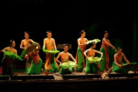 Le Vietnam se produit au Festival du folklore mondial