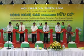 Promotion des produits agricoles de haute technologie et produits biologiques 