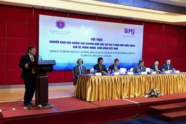 Améliorer les compétences professionnelles des médecins vietnamiens
