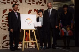 Présentation du logo en l’honneur des 45 ans des relations diplomatiques Vietnam - Belgique