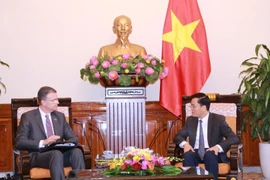 L'ambassadeur américain au Vietnam s’engage à œuvrer pour l’essor des relations bilatérales