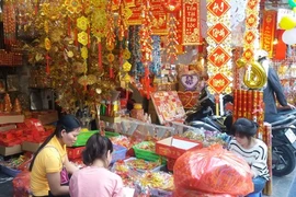 Flânerie dans les rues des objets de décoration