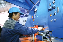 Plus de 12.400 entreprises voient le jour en août