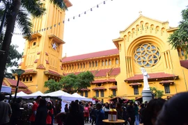 Les églises de Hanoï à la saison de Noël