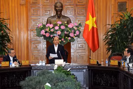 Attirer davantage de fonds dans les transports et les communications