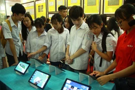 L'exposition "Hoàng Sa et Truong Sa du Vietnam-Les preuves historiques et juridiques" à Tuyen Quang