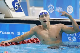 Le nageur Hoang Quy Phuoc gagne la médaille d’or à Stockhom 