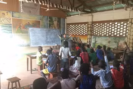 Des soldats-enseignants vietnamiens en Centrafrique