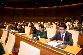 8e session de l'AN (14e législature) : Les députés discutent du projet de loi sur la Bourse