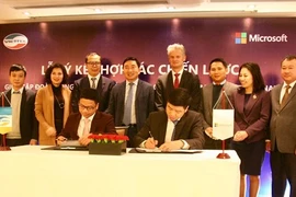 Viettel et Microsoft coopèrent pour promouvoir la transformation numérique au Vietnam
