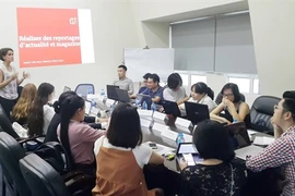 Hanoï: Seize journalistes francophones à l’atelier de formation au reportage
