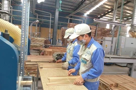 Les exportations d’ameublement en forte croissance en 11 mois