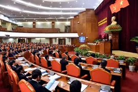 Ouverture du 10e Plénum du Comité central du Parti communiste du Vietnam