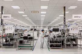 Plus de 1000 bourses d'études supérieures accordées par Vingroup