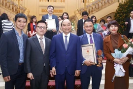 Prix « Marteau et Faucille d'or »: Confirmation de la conscience politique du journaliste