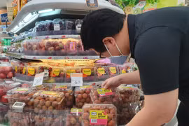 Le litchi vietnamien est présent dans la chaîne de supermarchés FairPrice de Singapour