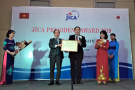 L'Université de Can Tho reçoit le prix d'honneur du président de la JICA