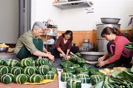 Au village de banh chung à Hanoï