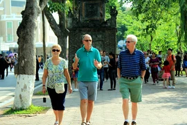 Promouvoir le tourisme intérieur et se préparer à accueillir les touristes internationaux