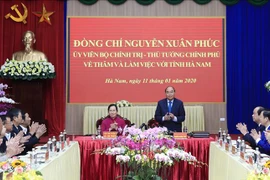 Le Premier ministre exhorte Ha Nam à faire des efforts dans le développement