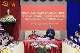 Le Premier ministre exhorte Ha Nam à faire des efforts dans le développement