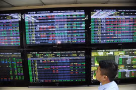 La bourse du Vietnam attire des centaines de milliers de nouveaux investisseurs