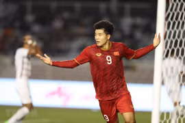Football : le Vietnam bat le Cambodge 4-0 aux SEA Games 30