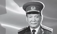 Hommage à l’ancien président Lê Duc Anh au Laos et en Russie