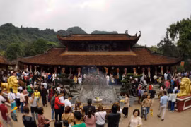 1,5 million de touristes à la fête de la Pagode des Parfums