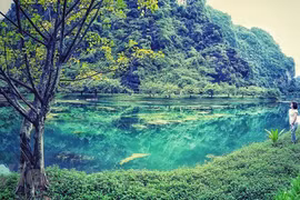 Ninh Binh: le tourisme dans les cavernes au cœur du patrimoine mondial