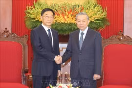 Une délégation de haut niveau du Guangxi (Chine) au Vietnam
