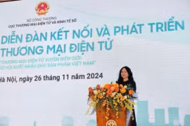Lê Hoang Oanh, directrice du Département du commerce électronique et de l'économie numérique. Photo: VNA