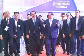 Le Premier ministre au Forum économique de Ho Chi Minh-Ville