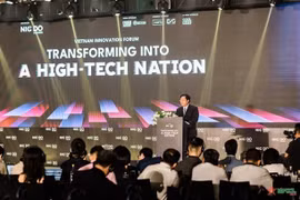 Le vice-ministre du Plan et de l’Investissement Trân Duy Dông s’exprimant lors du Forum de l’innovation du Vietnam 2024. Photo : VNA 
