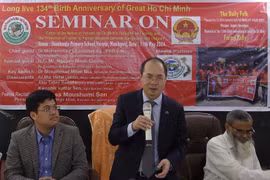 L’ambassadeur du Vietnam au Bangladesh Nguyên Manh Cuong lors de l’événement. Photo : dangcongsan.gov.vn