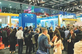 Stand de Saigontourist et Vietnam Airlines au Salon mondial du voyage de Londres 2024. Photo : Saigontourist