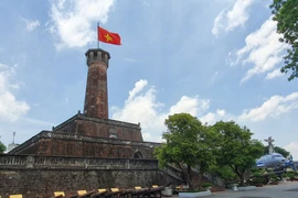 La Tour du Drapeau de Hanoi. Photo: tienphong.vn
