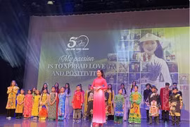 Lors du "Vietnam Cultural Show London 2024", à Londres, au Royaume-Uni, le 19 mai. Photo: VNA