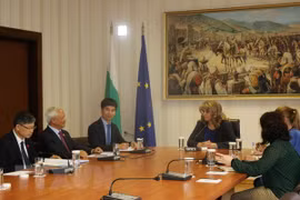 Le vice-président de l’AN Uong Chu Luu en visite de travail en Bulgarie