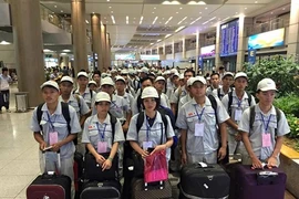 Un demi-million de Vietnamiens travaillent à l’étranger