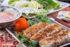 Le nem frit, fleuron de la gastronomie vietnamienne