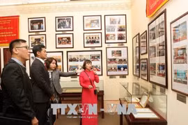 Promotion des relations Vietnam-Singapour