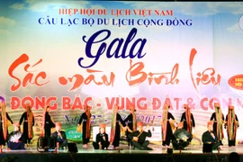 Quang Ninh est prêt pour le 6e Festival national du chant "then" et du "dan tinh" 