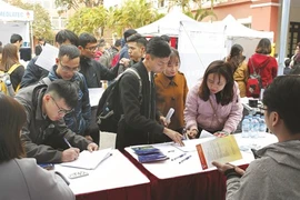 Le Vietnam s’efforce de ramener le taux de chômage en dessous de 4%