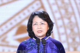 Dang Thi Ngoc Thinh part pour le Sommet mondial des femmes en Australie