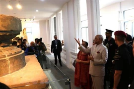 Le président indien visite le musée de sculpture Cham de Da Nang et le sanctuaire de My Son
