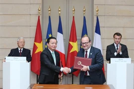 Le leader du PCV et le président français affirment une nouvelle dynamique aux liens