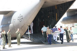 Da Nang : Rapatriement des restes de soldats américains portés disparus au Vietnam
