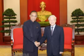 Le leader du PCV Nguyên Phu Trong reçoit le président du parlement sri-lankais
