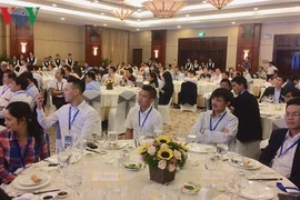 Rencontre avec une centaine d’intellectuels Viet kieu à Hô Chi Minh-Ville